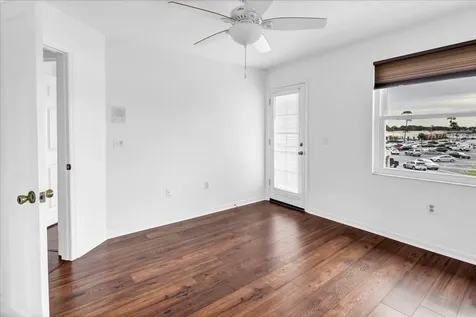 8244 Eagles Park Drive St Petersburg FL 33709