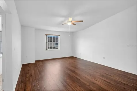 8244 Eagles Park Drive St Petersburg FL 33709