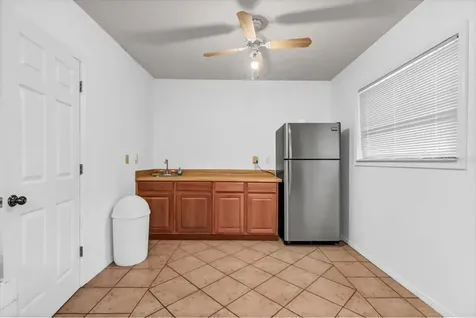 8244 Eagles Park Drive St Petersburg FL 33709