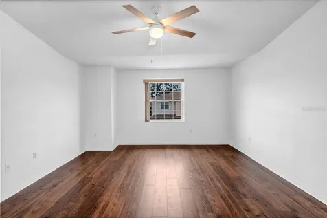 8244 Eagles Park Drive St Petersburg FL 33709