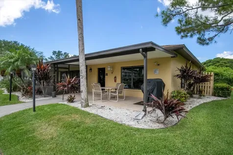 8244 Eagles Park Drive St Petersburg FL 33709