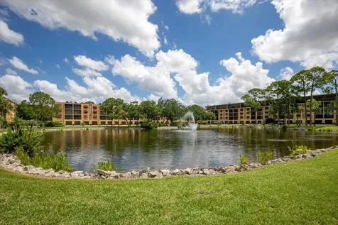8244 Eagles Park Drive St Petersburg FL 33709