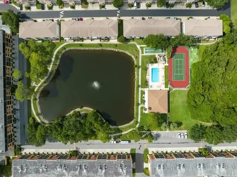 8244 Eagles Park Drive St Petersburg FL 33709