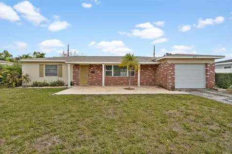 3595 61st Street N St Petersburg FL 33710