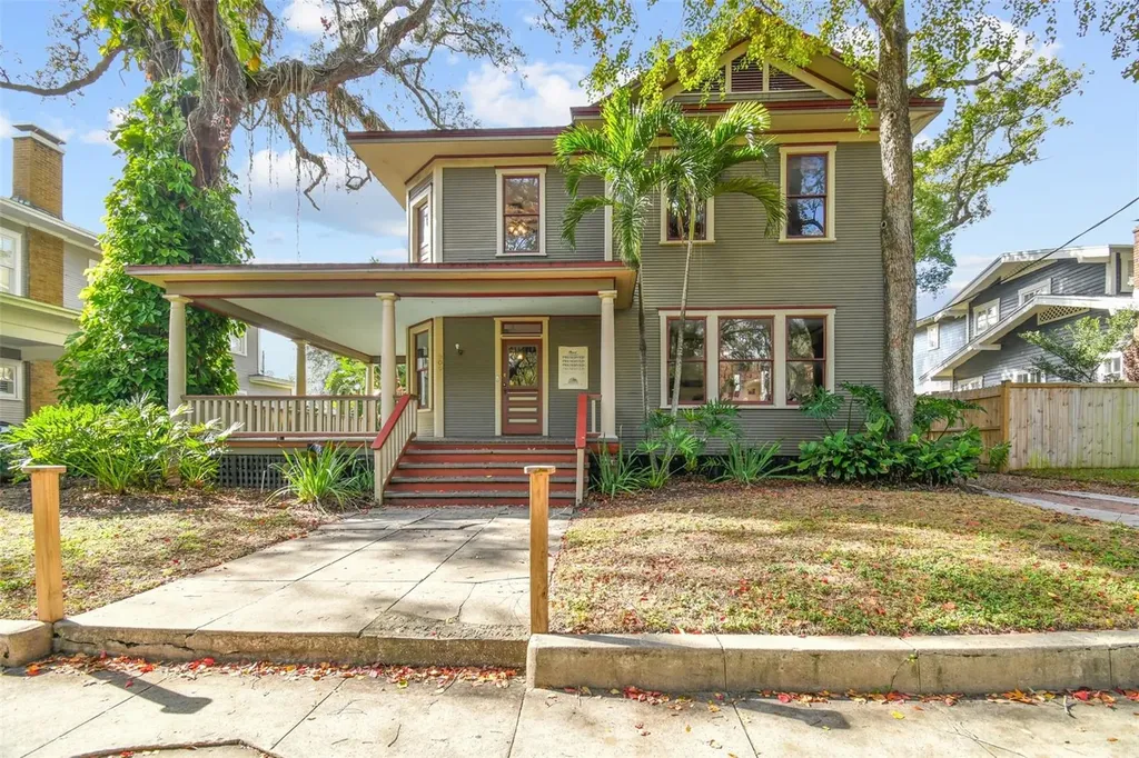 909 S Dakota Avenue Tampa FL 33606