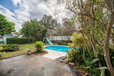 2030 57th Avenue N St Petersburg FL 33714