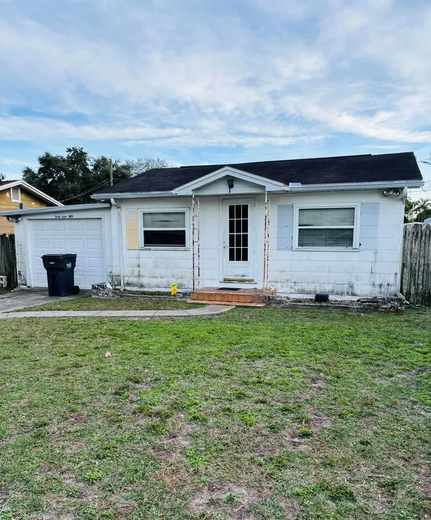 4950 45th Avenue N St Petersburg FL 33709