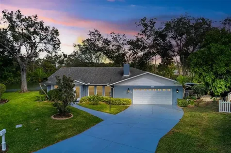 8319 Brandeis Court Sarasota FL 34243