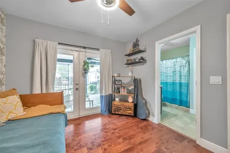 3327 6th Avenue N St Petersburg FL 33713