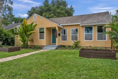 3327 6th Avenue N St Petersburg FL 33713
