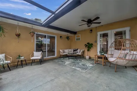 3327 6th Avenue N St Petersburg FL 33713