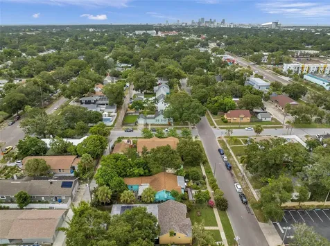 3327 6th Avenue N St Petersburg FL 33713