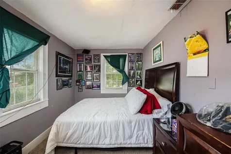 3726 27th Avenue S St Petersburg FL 33711