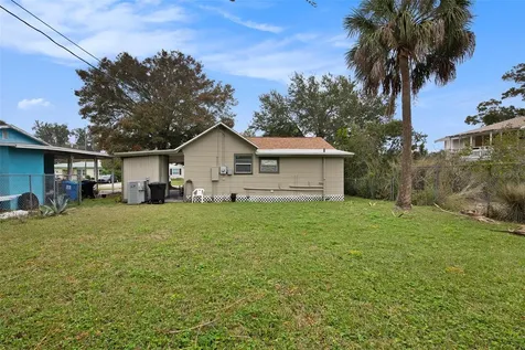 3726 27th Avenue S St Petersburg FL 33711