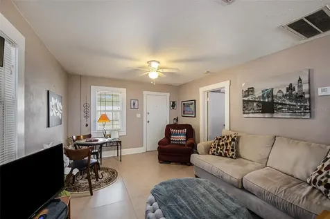 3726 27th Avenue S St Petersburg FL 33711