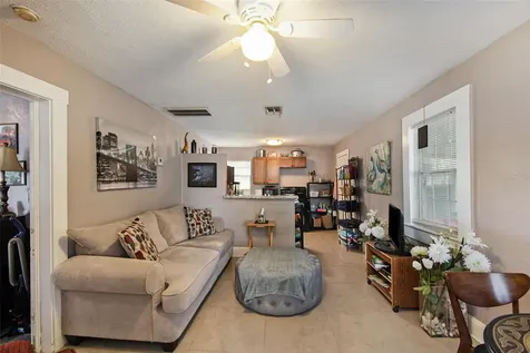 3726 27th Avenue S St Petersburg FL 33711