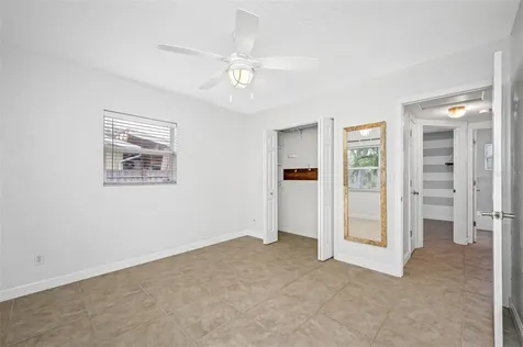 8324 41st Avenue N St Petersburg FL 33709