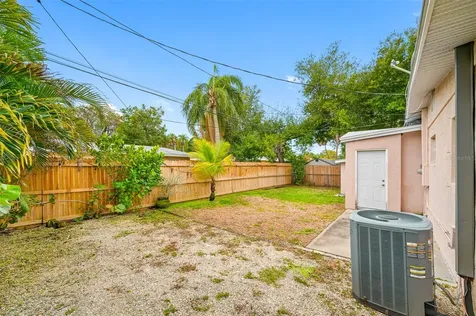 8324 41st Avenue N St Petersburg FL 33709