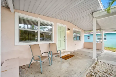 8324 41st Avenue N St Petersburg FL 33709