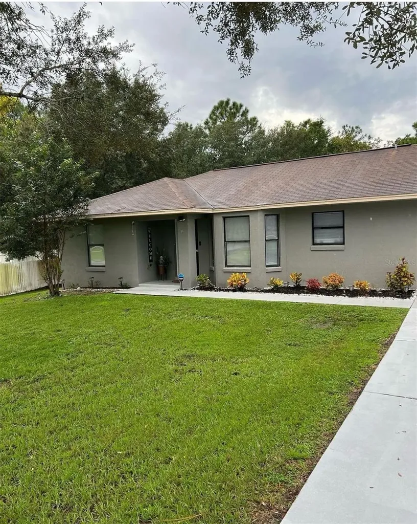 19 Pine Court Loop Ocala FL 34472
