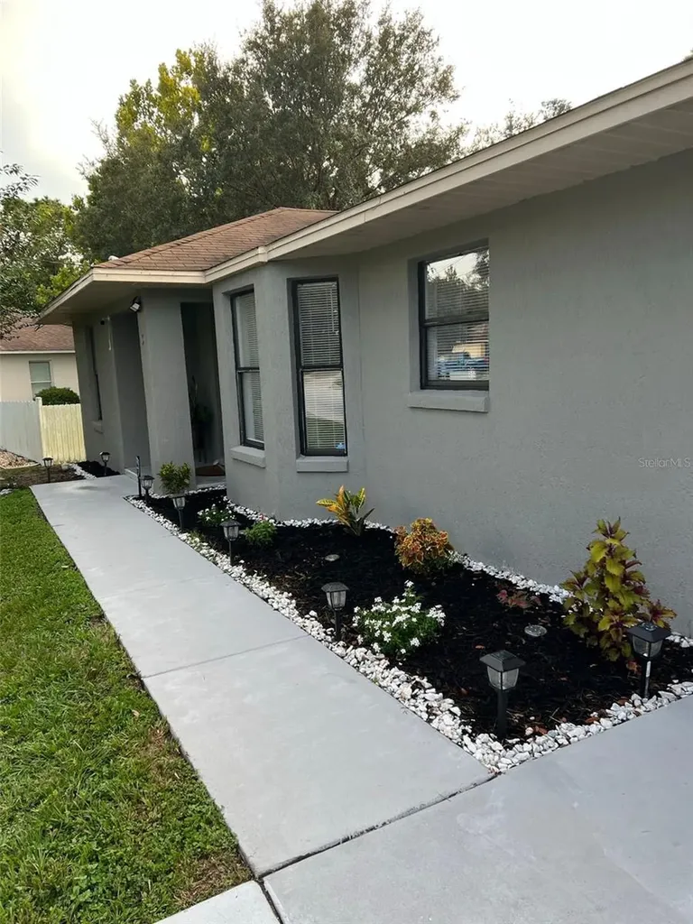 19 Pine Court Loop Ocala FL 34472