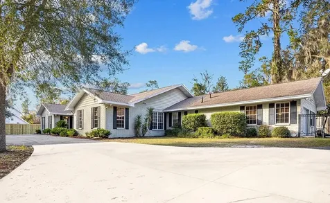 2222 W University Avenue Gainesville FL 32603