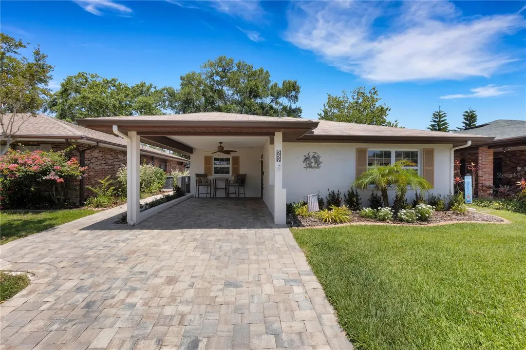 557 Lake Mystic Lane Lakeland FL 33813