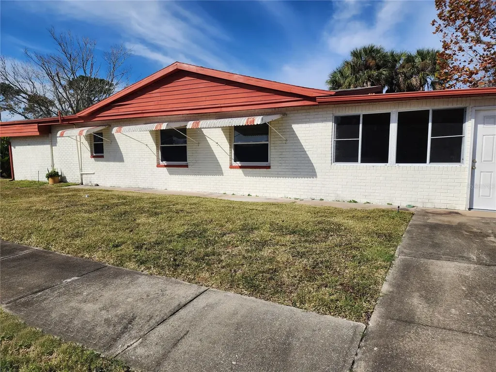 534 Sherman Road South Daytona FL 32119