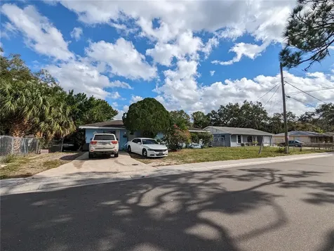 715 26th Street E Bradenton FL 34208