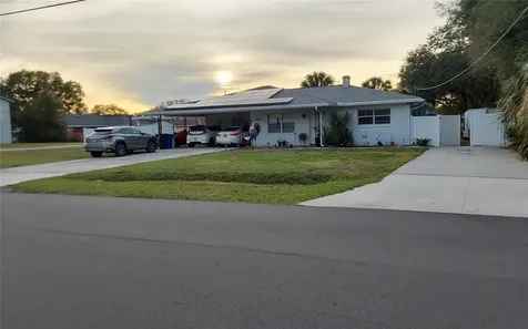 1011 S 70th Street Tampa FL 33619