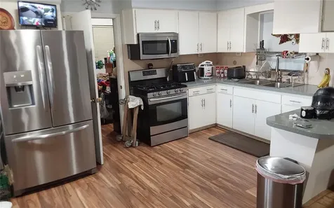 1011 S 70th Street Tampa FL 33619