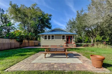 5709 N Seminole Avenue Tampa FL 33604
