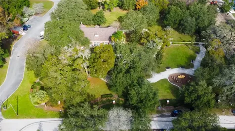5709 N Seminole Avenue Tampa FL 33604
