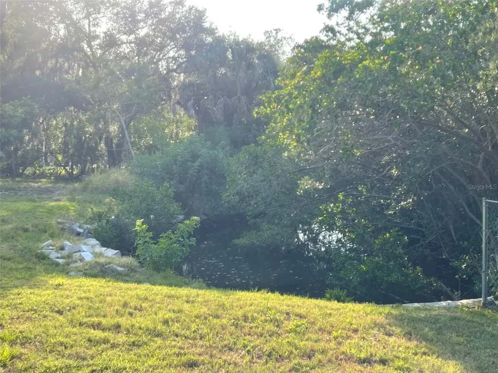 10020 Linda Street Gibsonton FL 33534