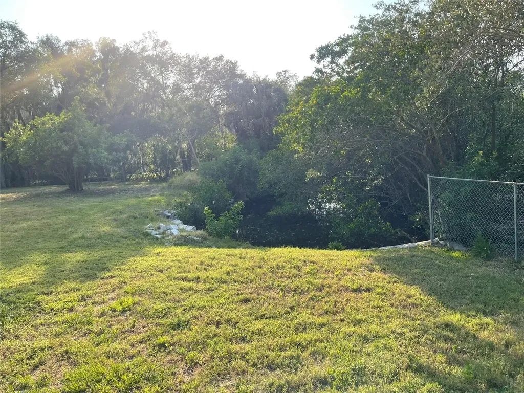 10020 Linda Street Gibsonton FL 33534