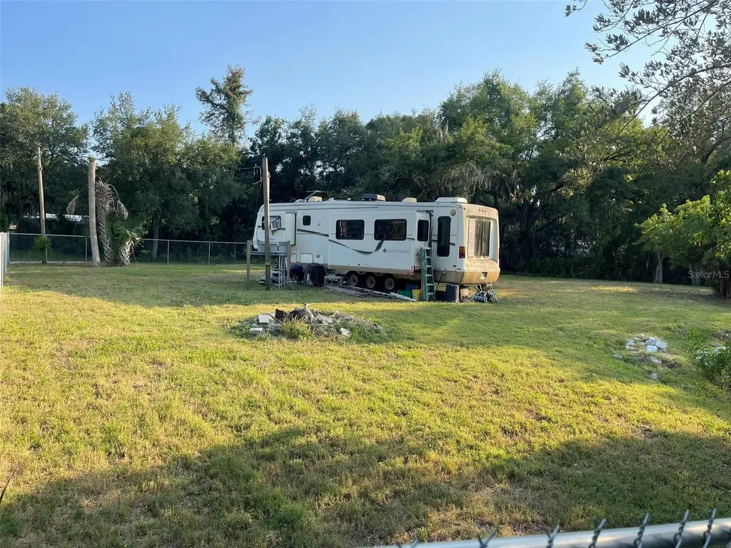 10020 Linda Street Gibsonton FL 33534