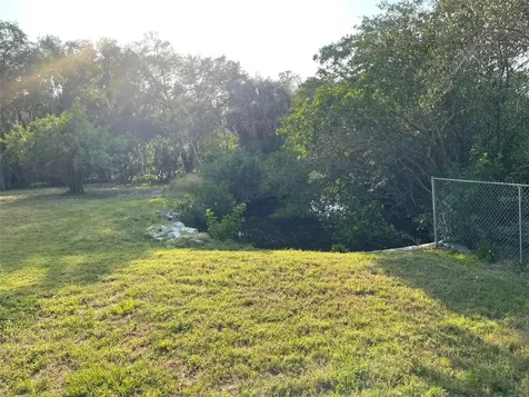 10020 Linda Street Gibsonton FL 33534