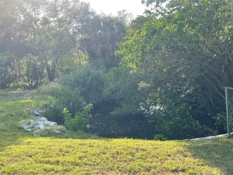 10020 Linda Street Gibsonton FL 33534