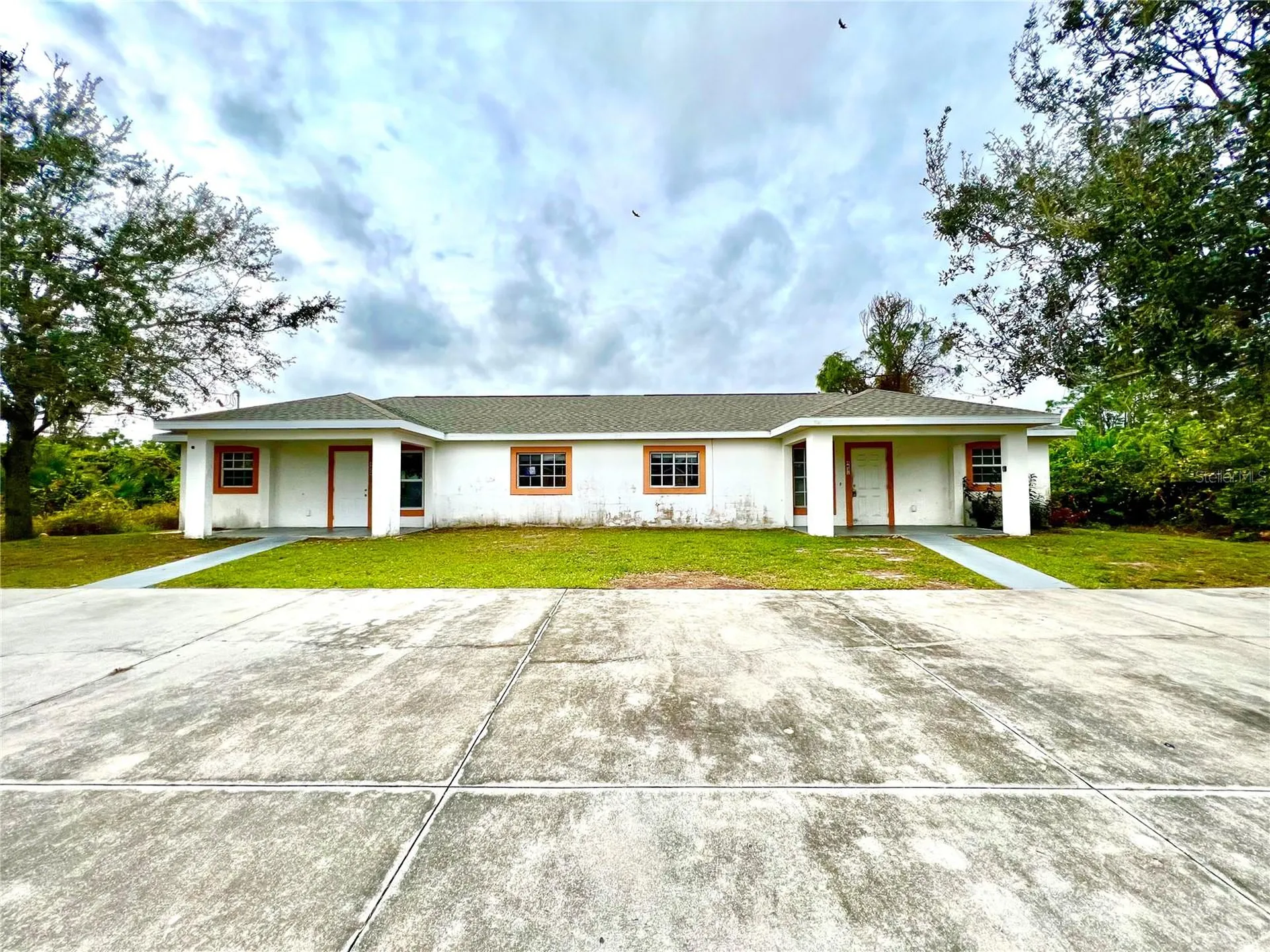 4629-4631 24th Street SW Lehigh Acres FL 33973