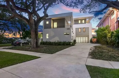 588 Riviera Drive Tampa FL 33606