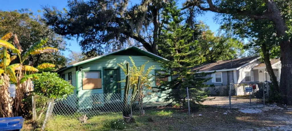 8305 N 11th Street Tampa FL 33604