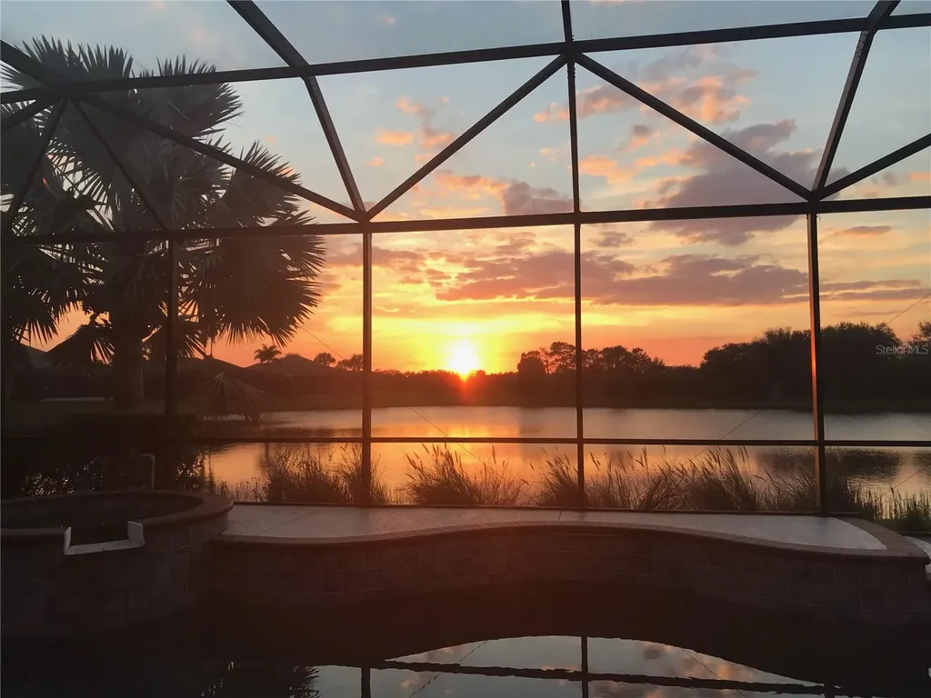 420 River Crane Street Bradenton FL 34212