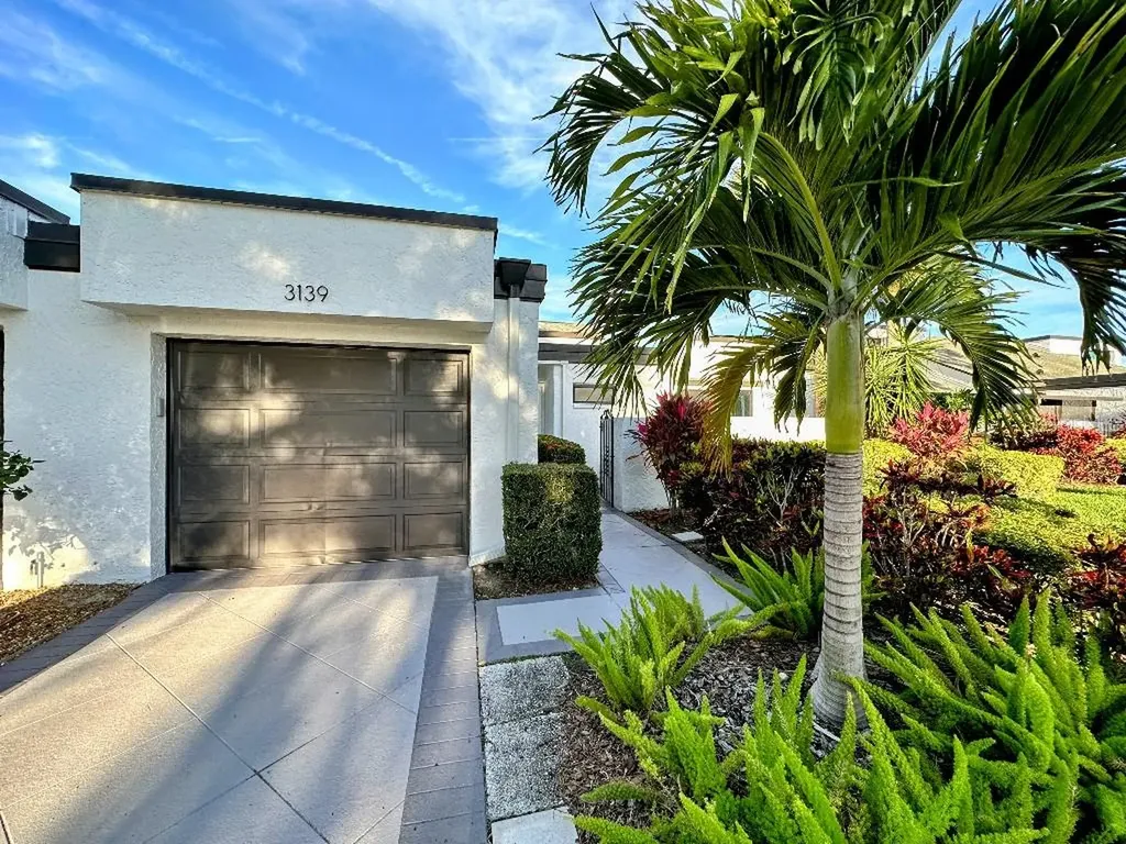 3139 Heatherwood Lane Sarasota FL 34235