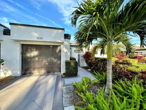 3139 Heatherwood Lane Sarasota FL 34235