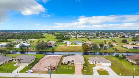 938 Boundary Boulevard Rotonda West FL 33947