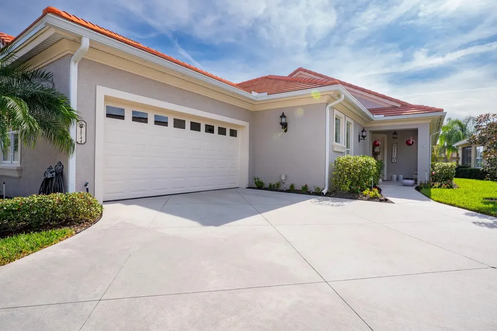 1744 Laurel Glen Place Lakeland FL 33803