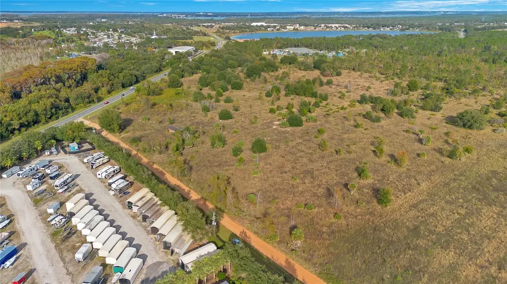 28432 S Eichelberger Road Tavares FL 32778