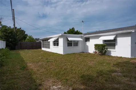 5604 Casino Drive Holiday FL 34690