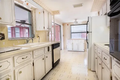 5604 Casino Drive Holiday FL 34690