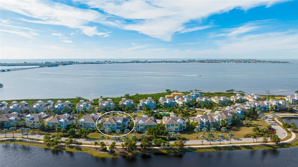 351 Compass Point Drive Bradenton FL 34209